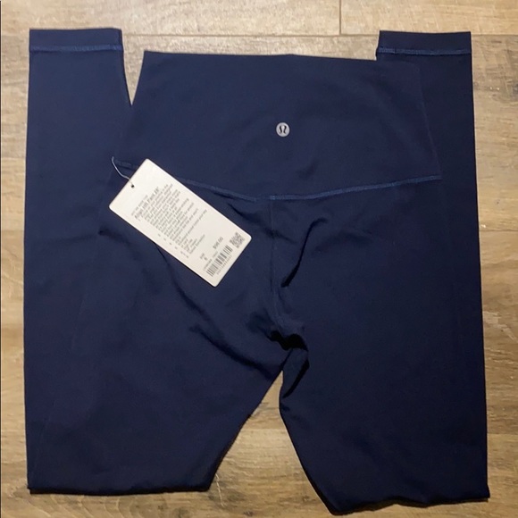 ⭐️HOST PICK⭐️ Lululemon Align Pant - navy - Picture 7 of 8